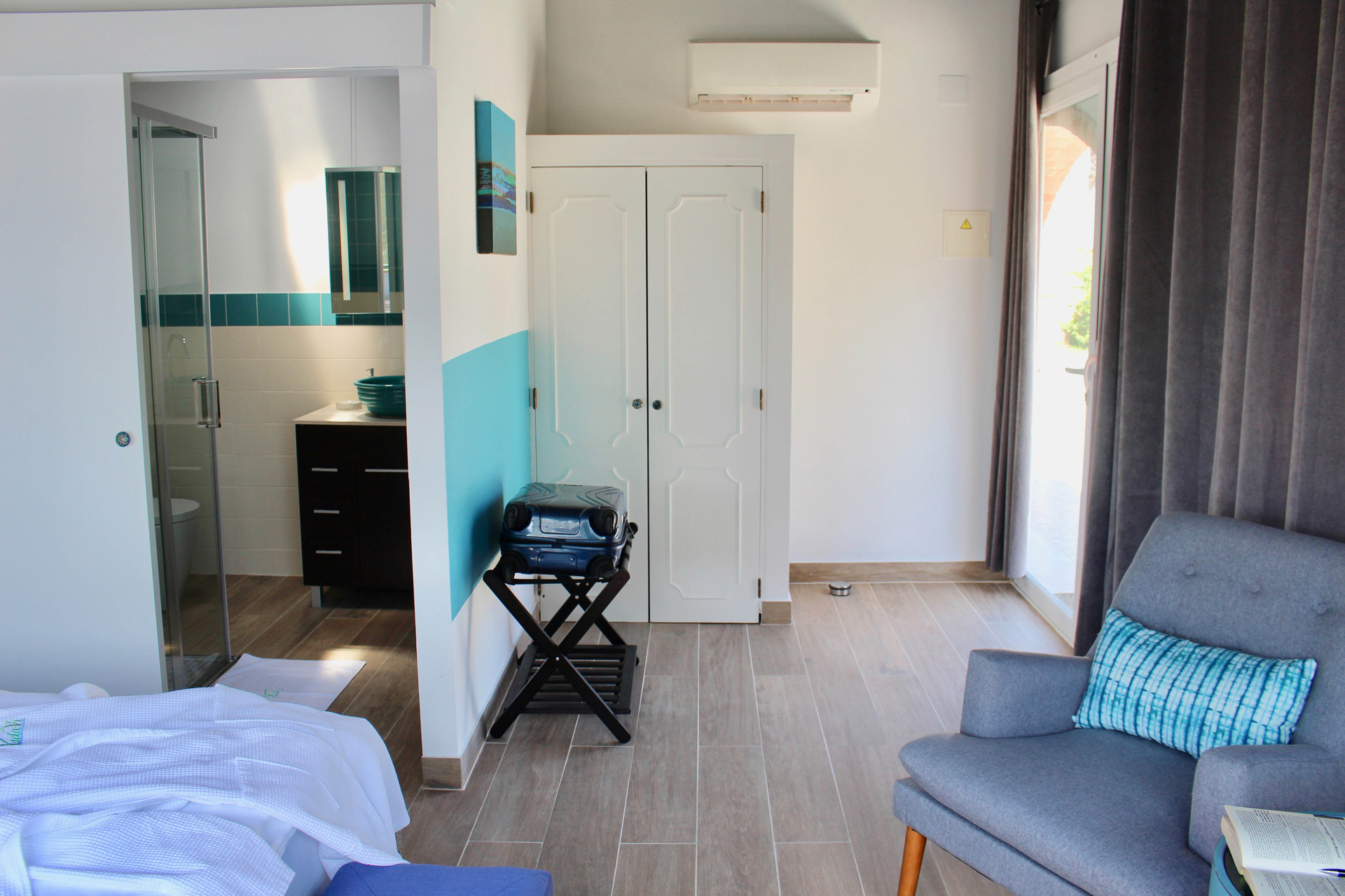 Modern Room Blue Modern Room Blue