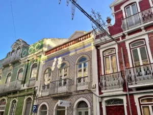 Fruit square buildings in Caldas
